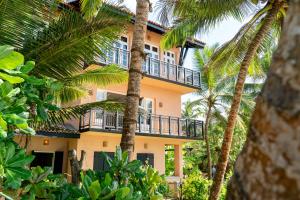 THE SLOW vegan hotel
