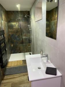 Charmant logement avec balnéo