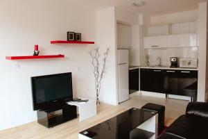 Apartment with Mountain View room in Venice Apartments