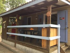 Chalets Chalet a Gassin au calme sous les pins : photos des chambres