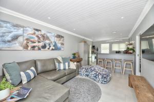 Spring Tide on 28 Main Struisbaai