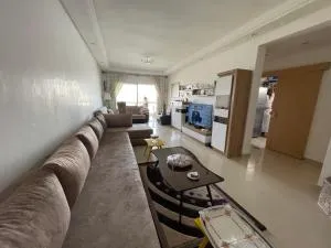 Appartement chic et ensoleillé - Bir Jdid