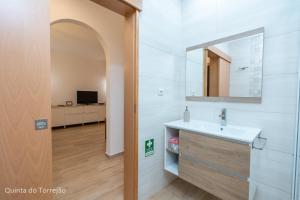 Renovated Algarve Apartments with Pool