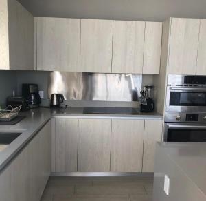 Espectacular Condo Esquina Beach House Hollywood Apartamento