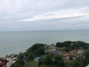 Beach Resort HOME STAY SRI SAYANG 05 APARTMENT BATU FERRINGHI 2BEDROOM - 3hvězdičkové hotely ve městě Batu Feringgi