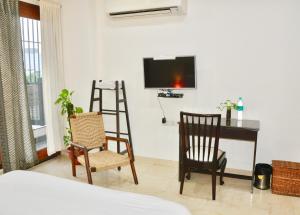 Aashianaa Gracious Living