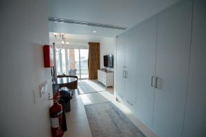 Jebel Sifah studio Apartment with Pool View