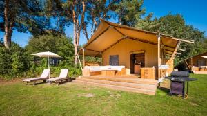 Tent - Comfort room in Papillon Country Resort