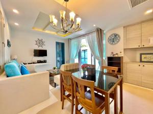 Chelona huahin beachfront resort condo