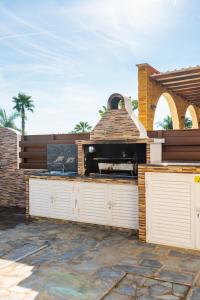 Sea Front Oceanus H2 by Ezoria Villas