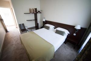 Hotels Hotel La Beauze : photos des chambres