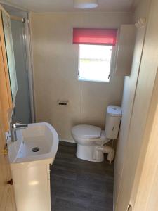 Taylor’s caravan holidays 8 berth (coral beach)