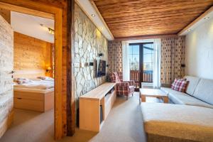 One-Bedroom Apartment in Main Hotel Building  room in Family Apartments in Mountain Hotel