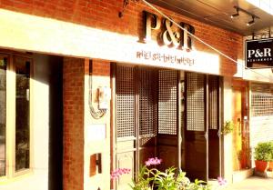 P&r Residence hotel, 
Bangkok, Thailand.
The photo picture quality can be
variable. We apologize if the
quality is of an unacceptable
level.