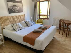 Hotels Auberge du Grand Champ : photos des chambres