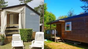 Campings Camping La Grappe Fleurie : Cottage