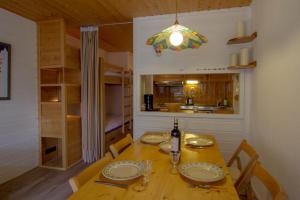 Appartements Nice Apartment In The Heart Of Val D'isere : photos des chambres