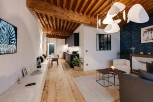 LAppart - Ideal for a stay in the city center near the Lake