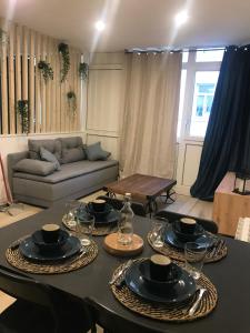 Appartements LOFT T2 by locations_lepuyenvelay : photos des chambres
