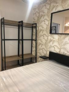 Appartements LOFT T2 by locations_lepuyenvelay : photos des chambres