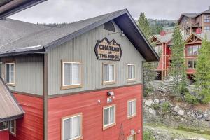 Chateau On The Ridge 410