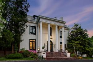 Tarrytown House Estate on the Hudson