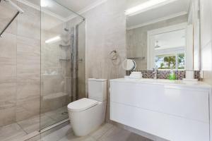 Lazy Days by Stay Noosa