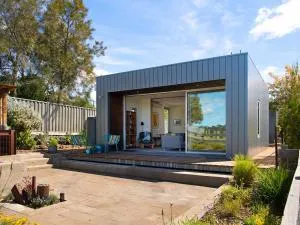 Kirkwood - Learmonth