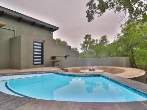 Chelesa by Kruger Nights