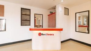 RedDoorz @ Shukran Rentals OPC Pampanga