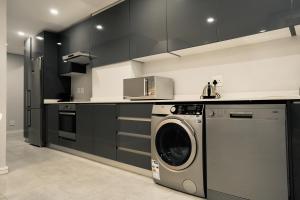 Reserved Suites Illovo