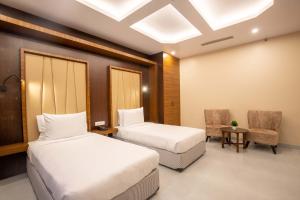 Hotel Palm International