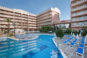 Dorada Palace hotel, 
Salou, Spain.
The photo picture quality can be
variable. We apologize if the
quality is of an unacceptable
level.