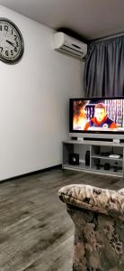 НЕ ОТКЛЮЧАЮТ СВЕТ Квартира на проспекте Поля 127