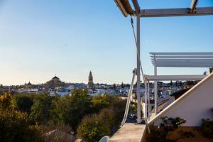 Vistas a la catedral y el río, Parking free