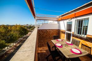 Vistas a la catedral y el río, Parking free