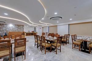 Click Collection Jaipur, Sindhi Camp