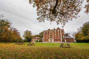 YHA Chester Trafford Hall