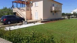 Apartmani Loli - Čeprljanda