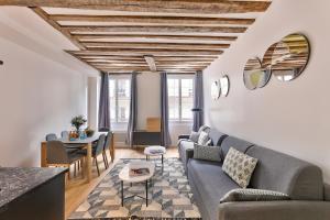 96 - Urban Musée du Louvre