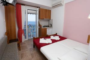 Double Room with Balcony and Sea View