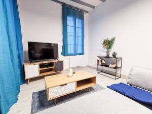 Appartements Appartement Ma Douce Charente - Superbe T3 Design et Fonctionnel - Hyper Centre a Saintes : photos des chambres