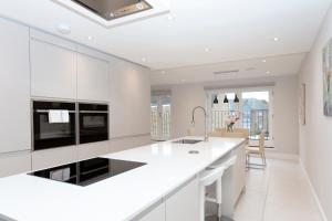 Stunning Central Windsor Town House With Parking - Ferienhäuser, Windsor