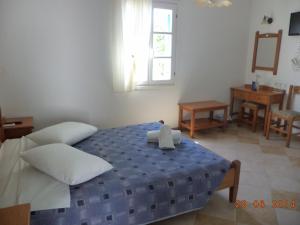 Studio with Sea View (2 Adults)