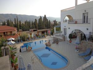 KTM Sunny Villas Poros-Island Greece