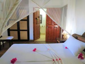 Karibuni Jeds Villas 85 & 86