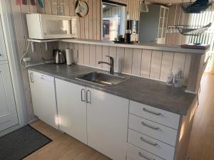 Beautiful and amazing view - 3 bedroom cottage