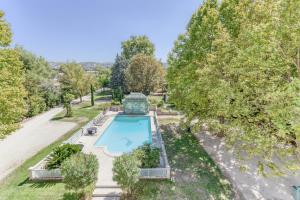 Hotels DOMAINE DE LA NERTHE- HOTEL PROVENCE MEDITERRANEE : Chambre Lit King-Size - Vue sur Piscine 