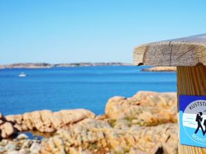 4 person holiday home in LYSEKIL-By Traum