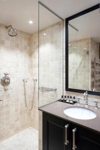 Hotel Saint-Louis Marais photo 15